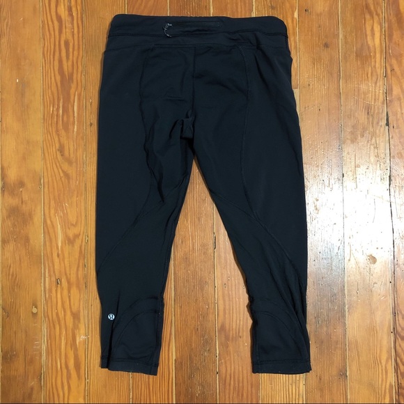 Lululemon cropped running tight - Picture 2 of 4